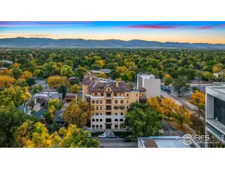 Photo #1: 1044078 Listing