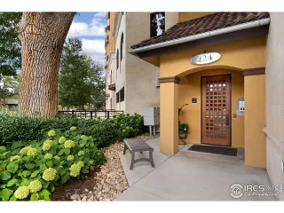 Photo #4: 1044078 Listing