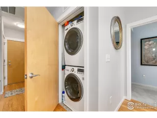 Photo #5: 1044090 Listing 