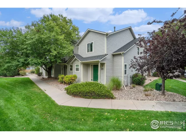 MLS: 1044133 Condo For Sale