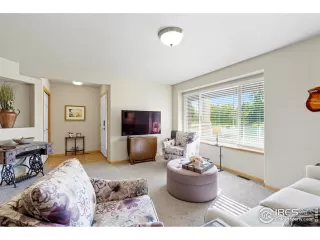 Photo #4: 1044151 Listing 