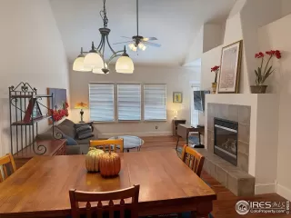 Photo #3: 1044153 Listing 