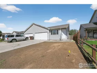 Photo #1: 1044171 Listing