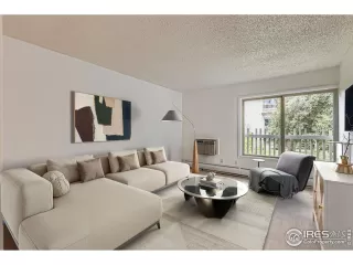 Photo #1: 1044175 Listing