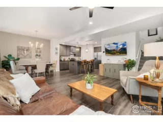 Photo #3: 1044194 Listing 