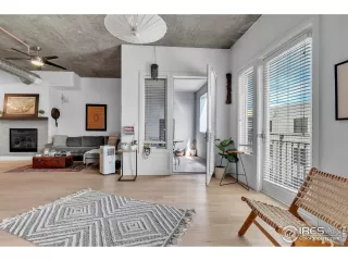 Photo #3: 1044200 Listing 