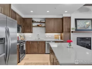 Photo #4: 1044200 Listing 