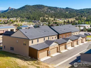 Photo #2: 1044256 Listing 