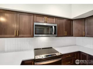 Photo #4: 1044256 Listing 