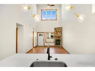 Photo #6: 1044256 Listing 