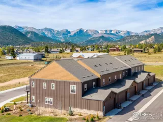 Photo #1: 1044272 Listing 