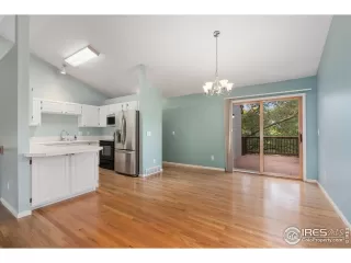 Photo #6: 1044347 Listing 