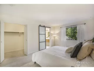 Photo #4: 1044376 Listing 