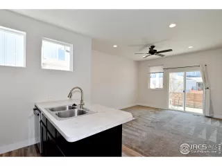 Photo #3: 1044448 Listing