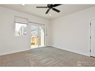 Photo #6: 1044448 Listing