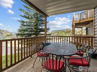 Photo #4: 1044465 Listing