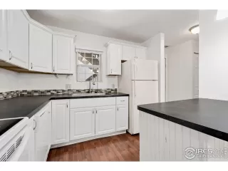 Photo #4: 1044664 Listing 