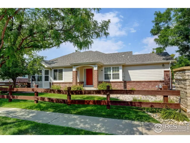 MLS: 1044778 Condo For Sale