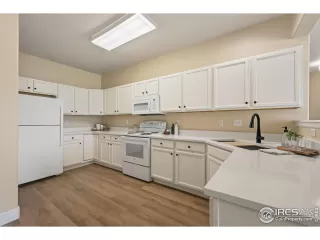 Photo #4: 1044850 Listing 