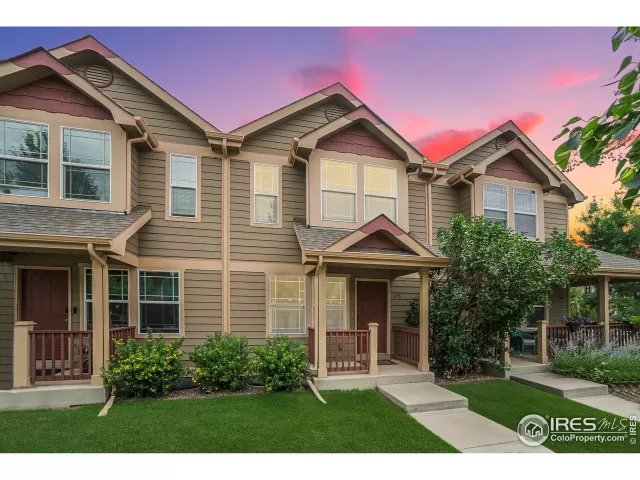 MLS: 1044852 Condo For Sale