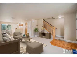 Photo #1: 1044852 Listing