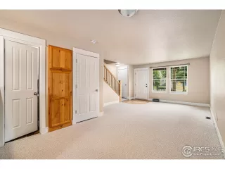 Photo #3: 1044852 Listing