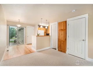 Photo #4: 1044852 Listing