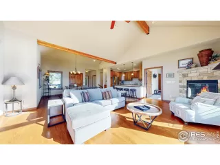 Photo #2: 1044886 Listing 