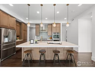 Photo #5: 1044898 Listing 