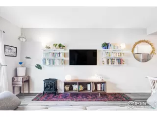 Photo #6: 1044950 Listing 