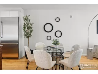 Photo #5: 1044985 Listing 