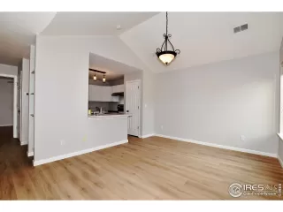 Photo #1: 1044990 Listing