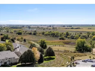 Photo #2: 1044998 Listing