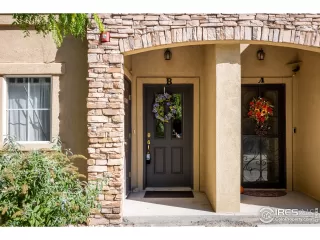 Photo #2: 1045022 Listing