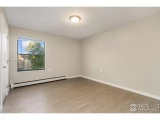 Photo #2: 1045055 Listing