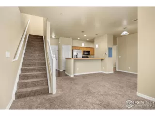 Photo #5: 1045133 Listing 