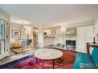 Photo #4: 1045135 Listing