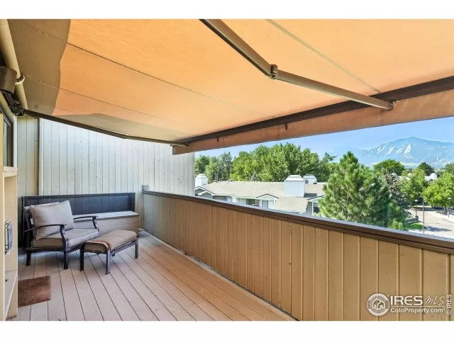 MLS: 1045157 Condo For Sale