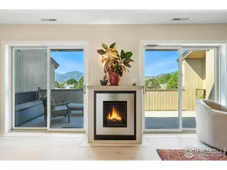 Photo #1: 1045157 Listing