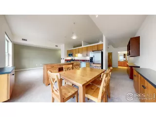 Photo #3: 1045178 Listing