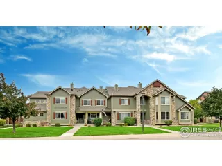 Photo #3: 1045198 Listing