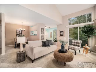 Photo #4: 1045201 Listing 