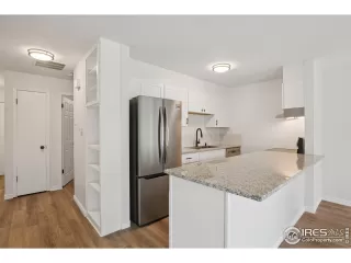 Photo #5: 1045260 Listing 