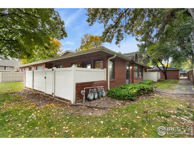 MLS: 1045278 Condo For Sale