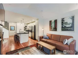 Photo #5: 1045377 Listing 