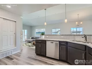 Photo #3: 1045380 Listing 