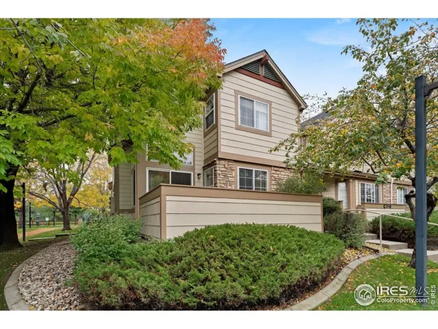 MLS: 1045425 Condo For Sale