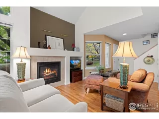 Photo #3: 1045425 Listing 