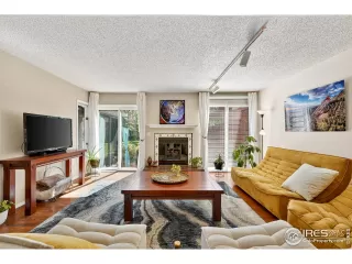 Photo #3: 1045449 Listing 