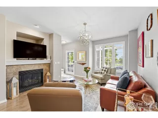 Photo #3: 1045486 Listing